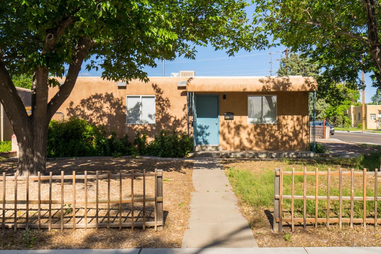 1000 Princeton Drive - Photo 1