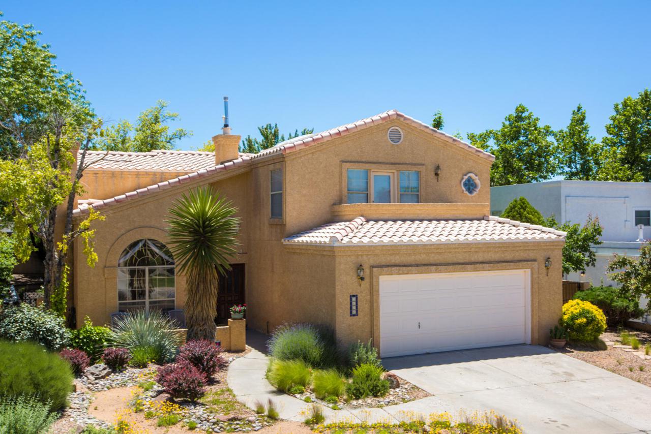 9616 Rosas Avenue - Photo 1