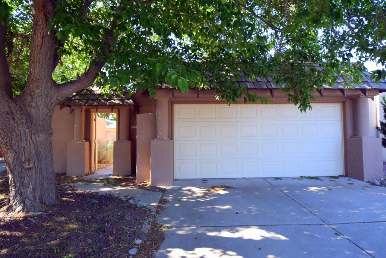 6708 Cisco Road - Photo 1