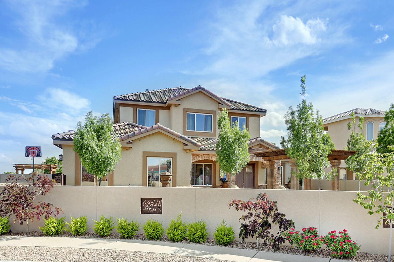 2308 La Vista Court - Photo 1