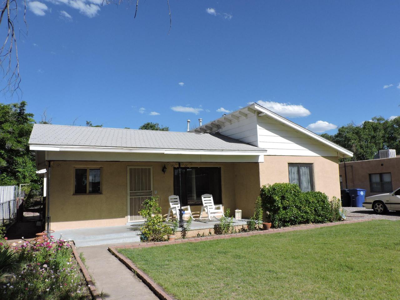 4604 8Th Street - Photo 1