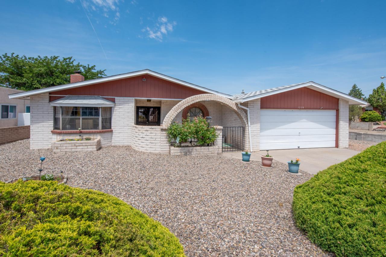1229 Kirby Street - Photo 1