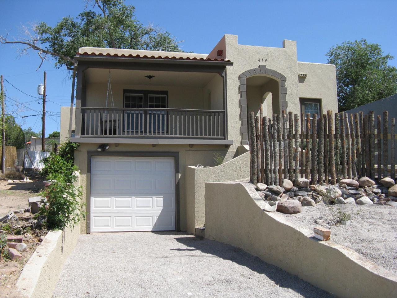 419 Sycamore Street - Photo 1