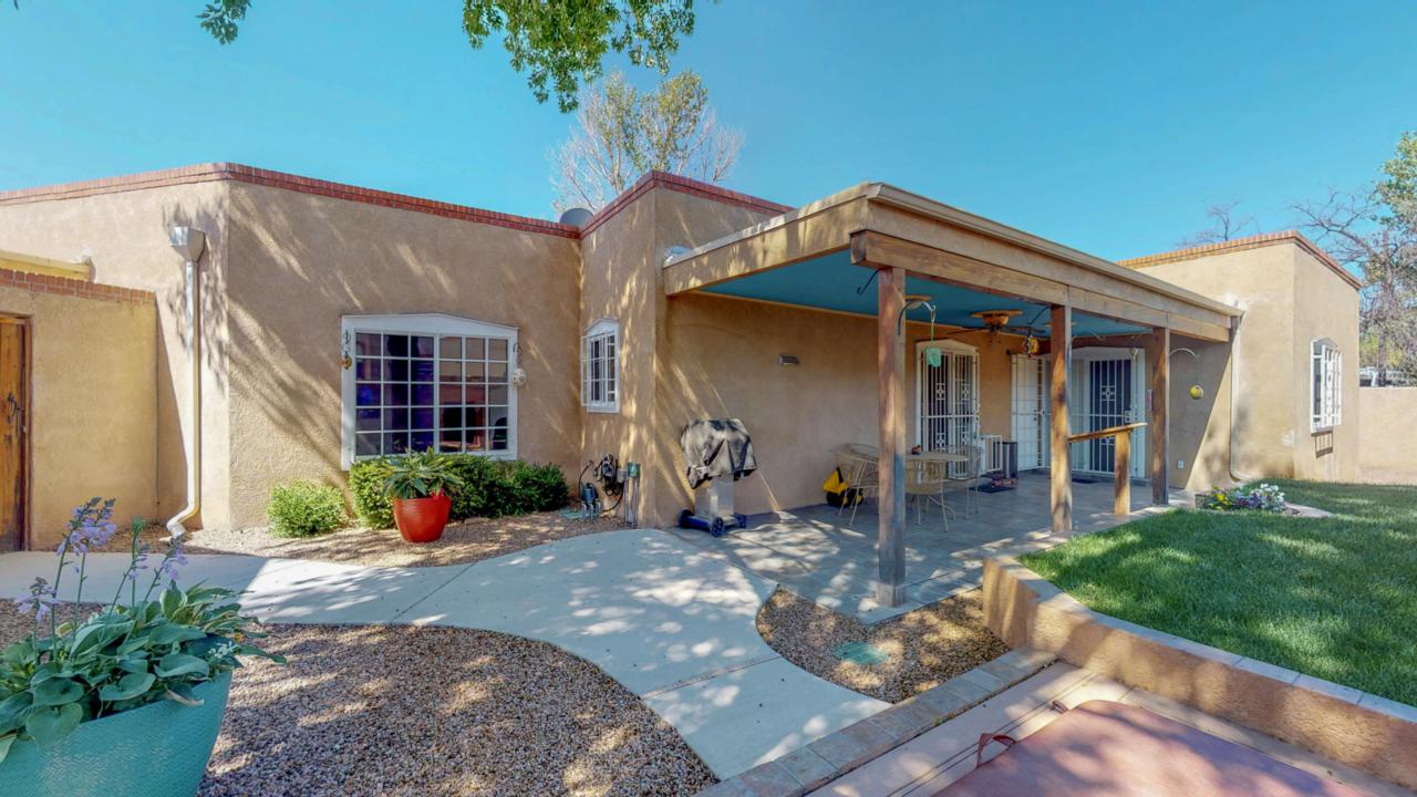 1821 Miracerros Place - Photo 1