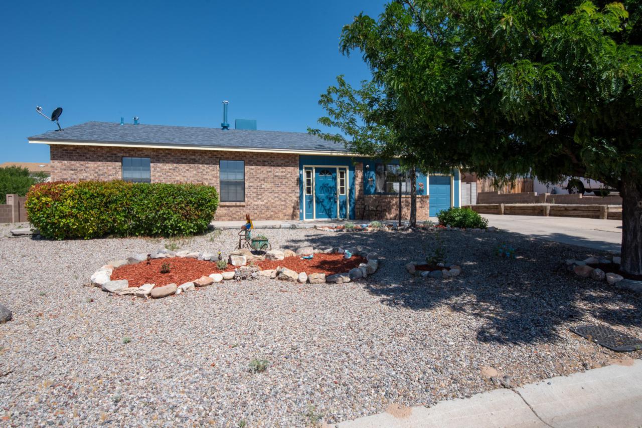 311 Limestone Court - Photo 1