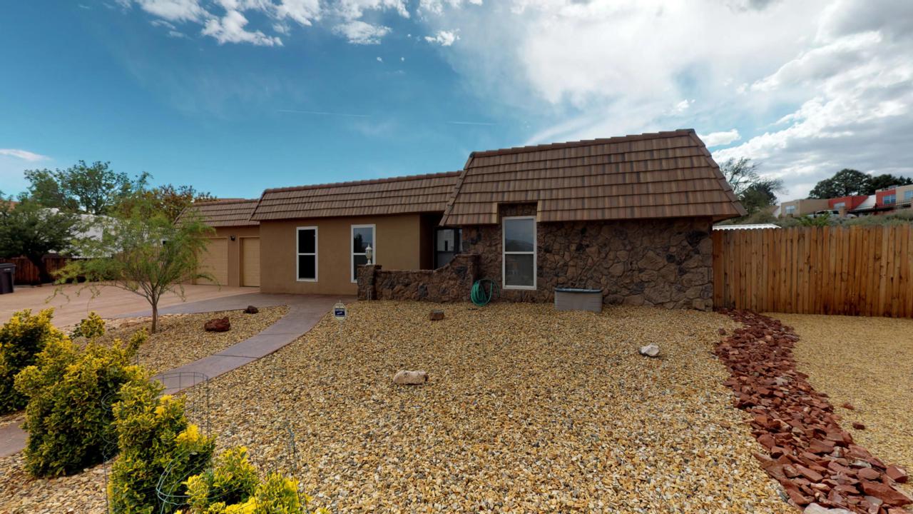 9983 Radcliffe Road - Photo 1