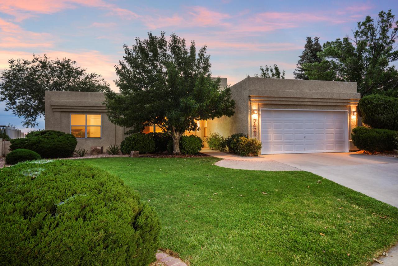 7421 Coachman Street - Photo 1