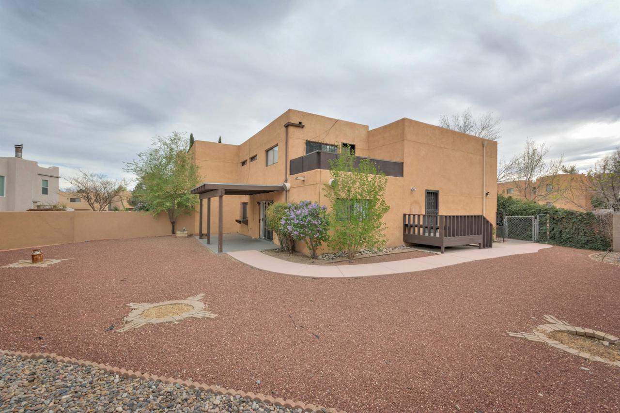 2024 Dartmouth Drive - Photo 1
