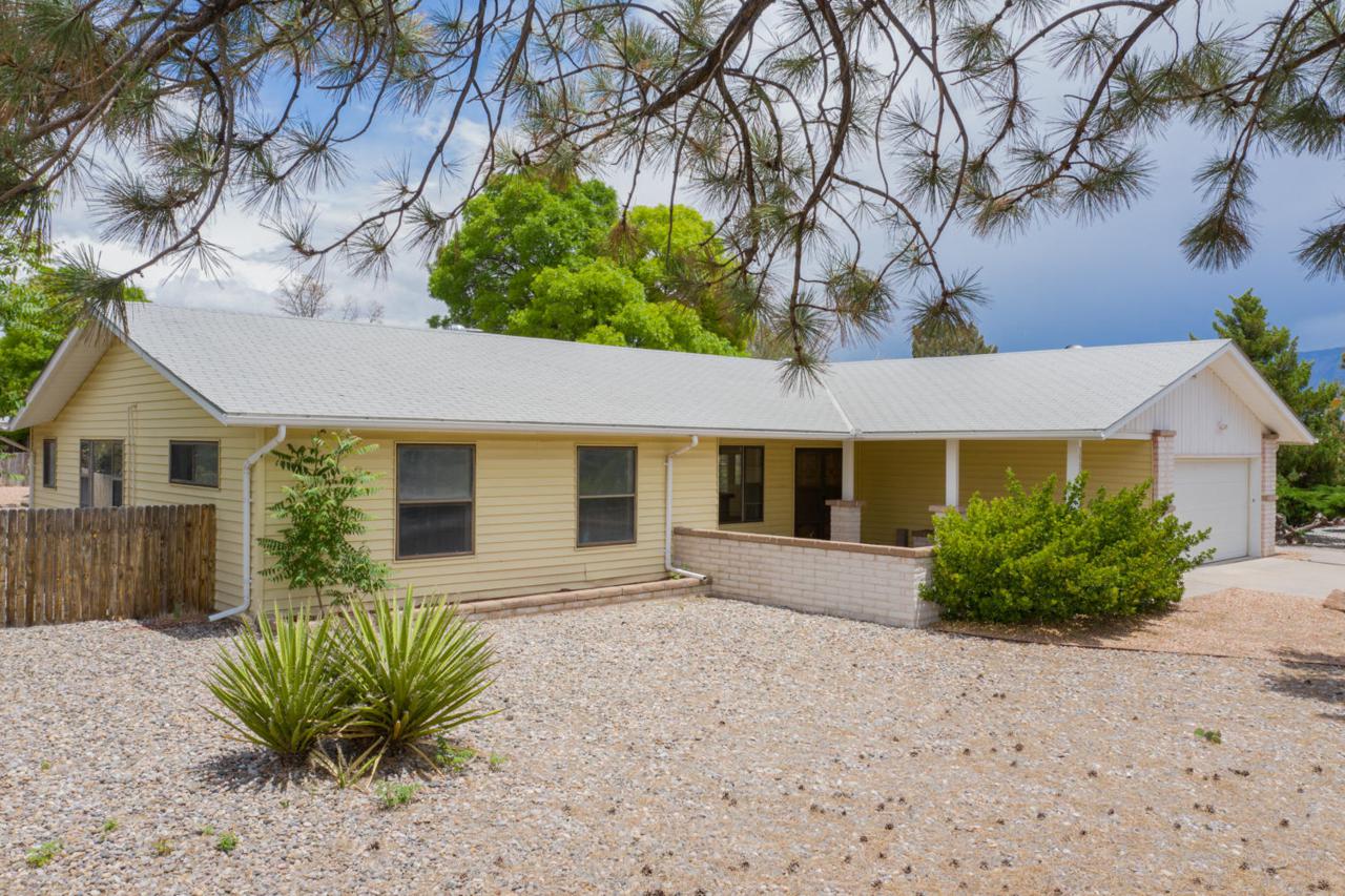 3809 Torrey Pines Road - Photo 1