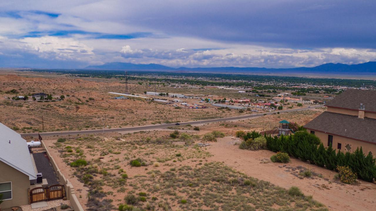 14 Desi Loop - Photo 1