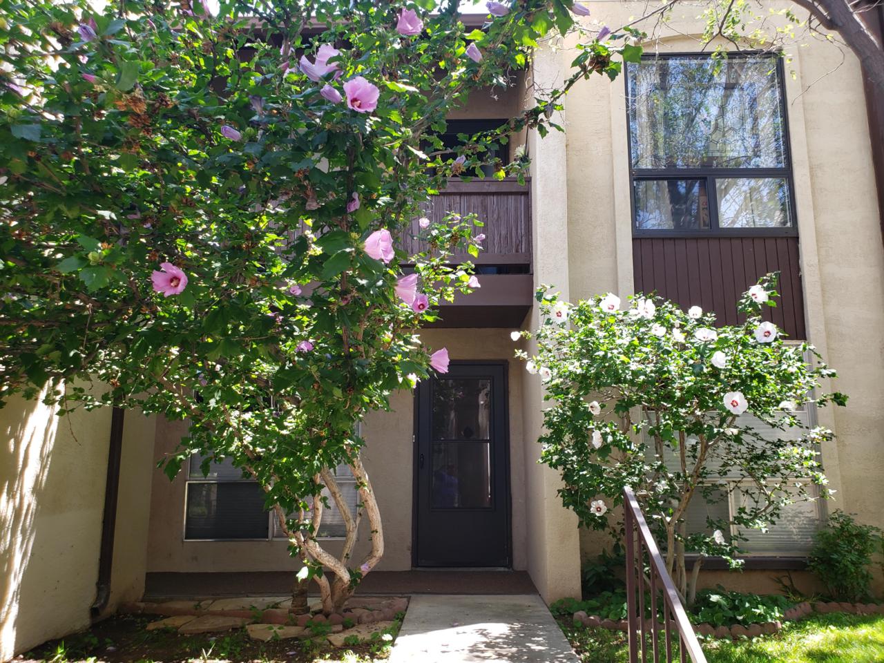 1601 Pennsylvania - Photo 1