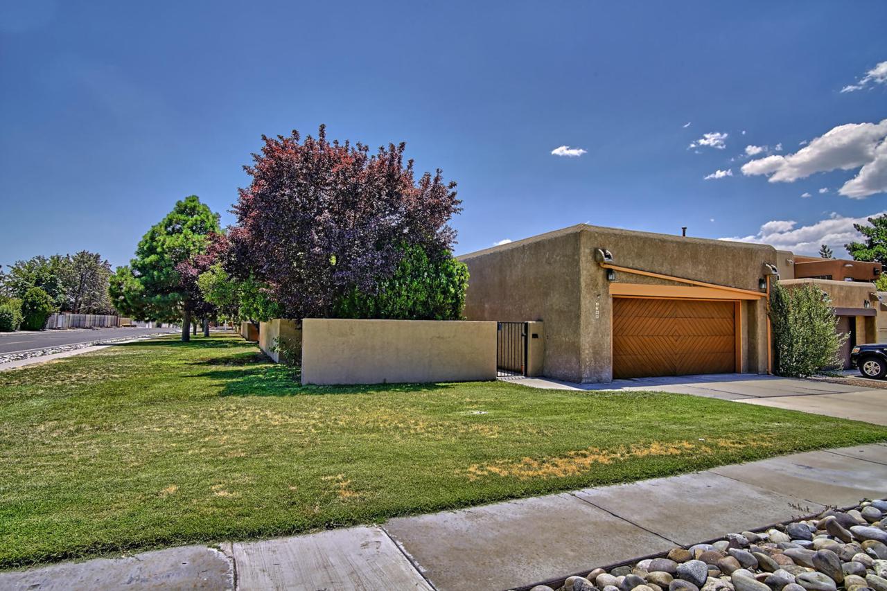 7548 Lantern Road - Photo 1