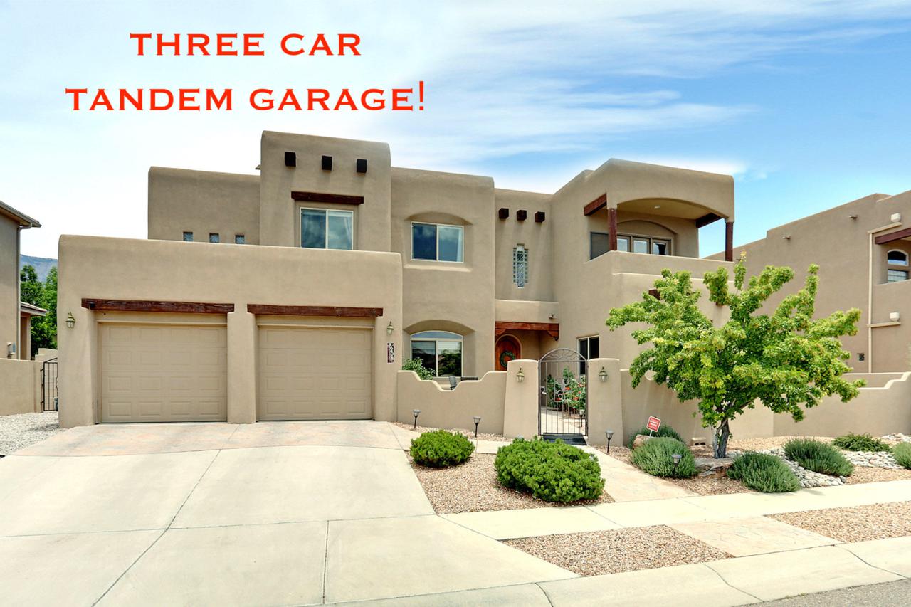 8208 Grape Vine Court - Photo 1