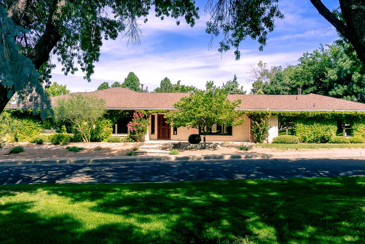 8503 La Sala Grande - Photo 1