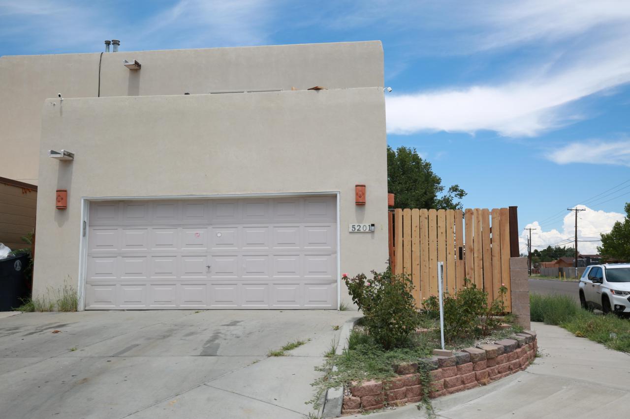 5201 Chris Court - Photo 1