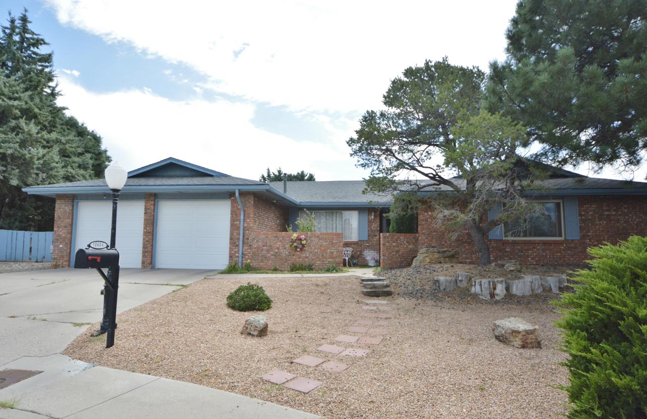 10604 Moonbeam Court - Photo 1