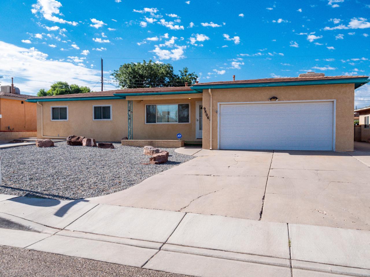 9806 Mcknight Avenue - Photo 1