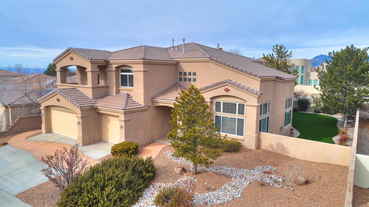 13104 Desert Moon Place - Photo 1