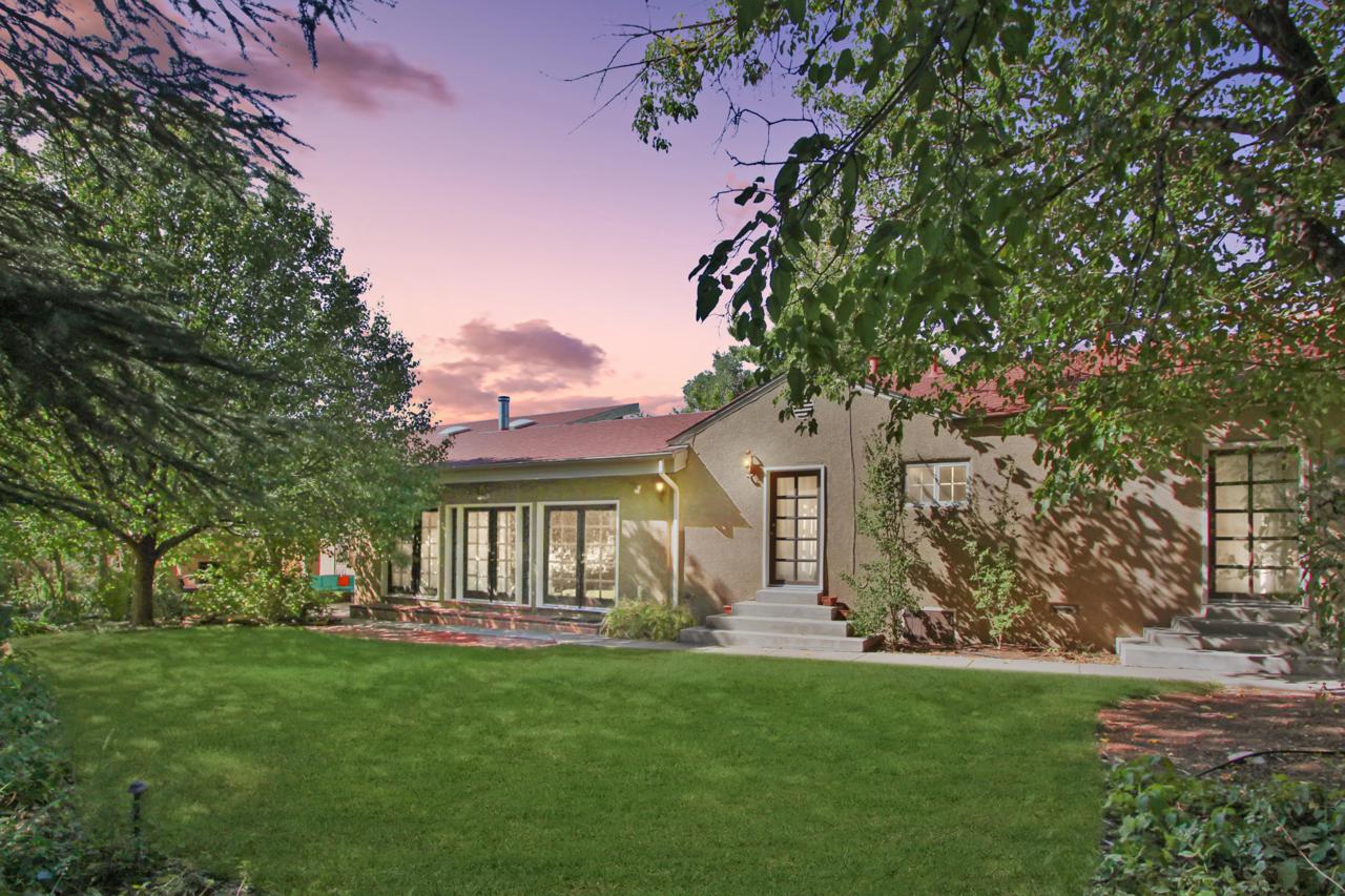 413 Carlisle Boulevard - Photo 1