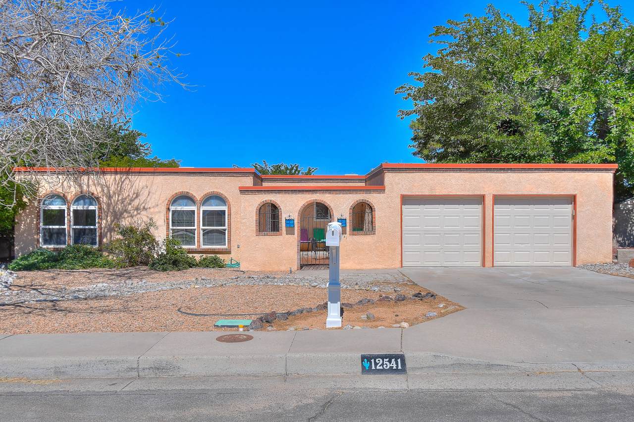 12541 Elaine Place - Photo 1