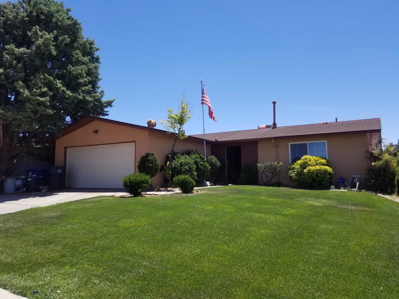 7904 Calle De Plata - Photo 1