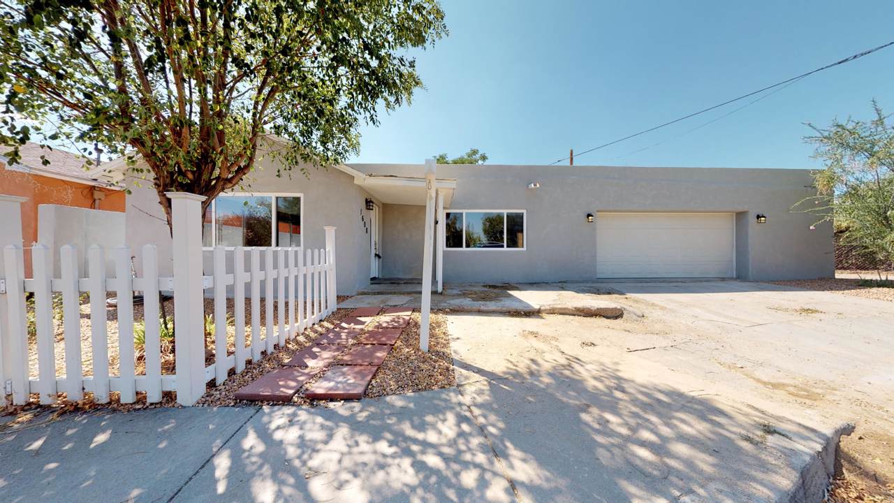 1608 Fruit Avenue - Photo 1