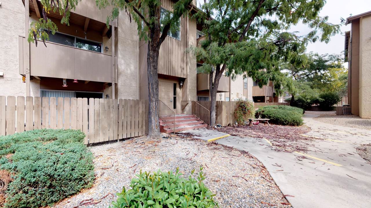 3825 Montgomery Boulevard - Photo 1