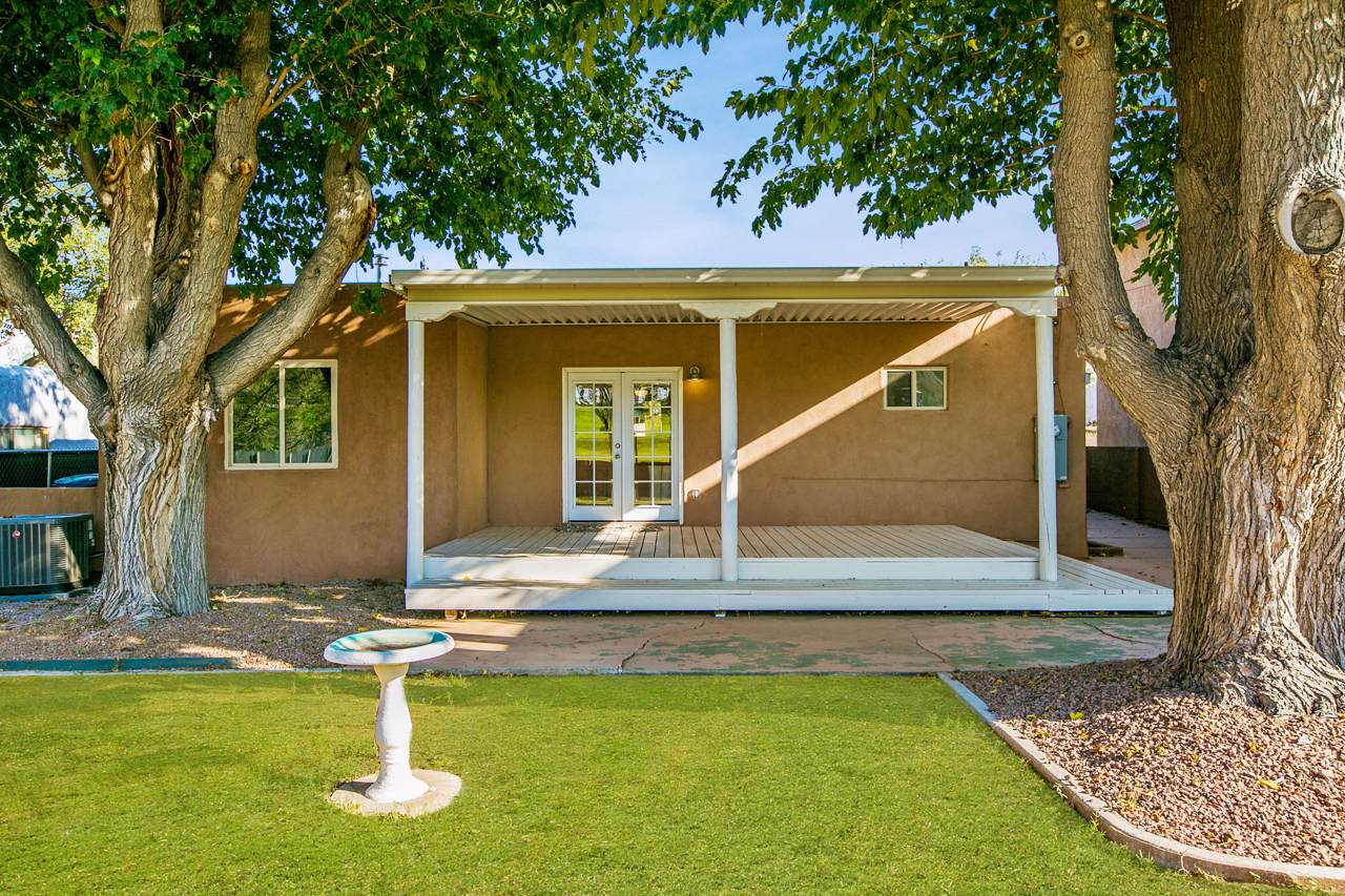 2916 San Joaquin Avenue - Photo 1