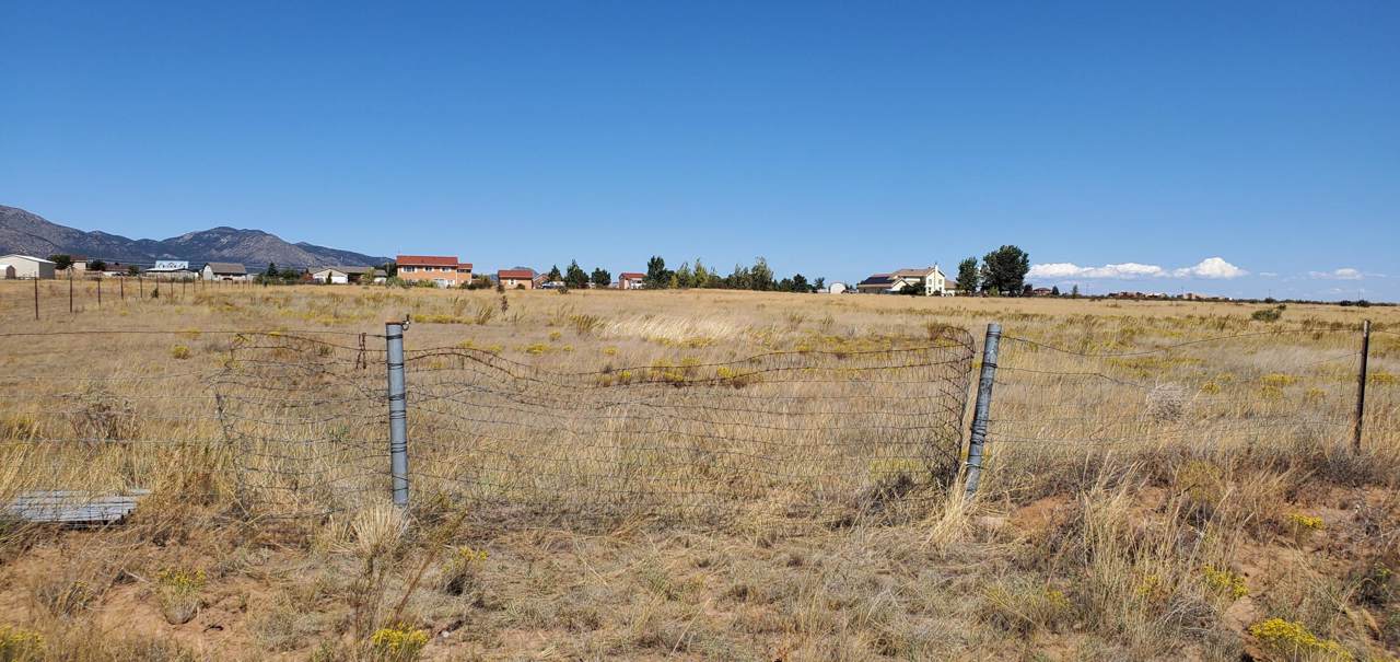 27 Hill Ranch Road - Photo 1 27 Hill Ranch Road - Photo 1
