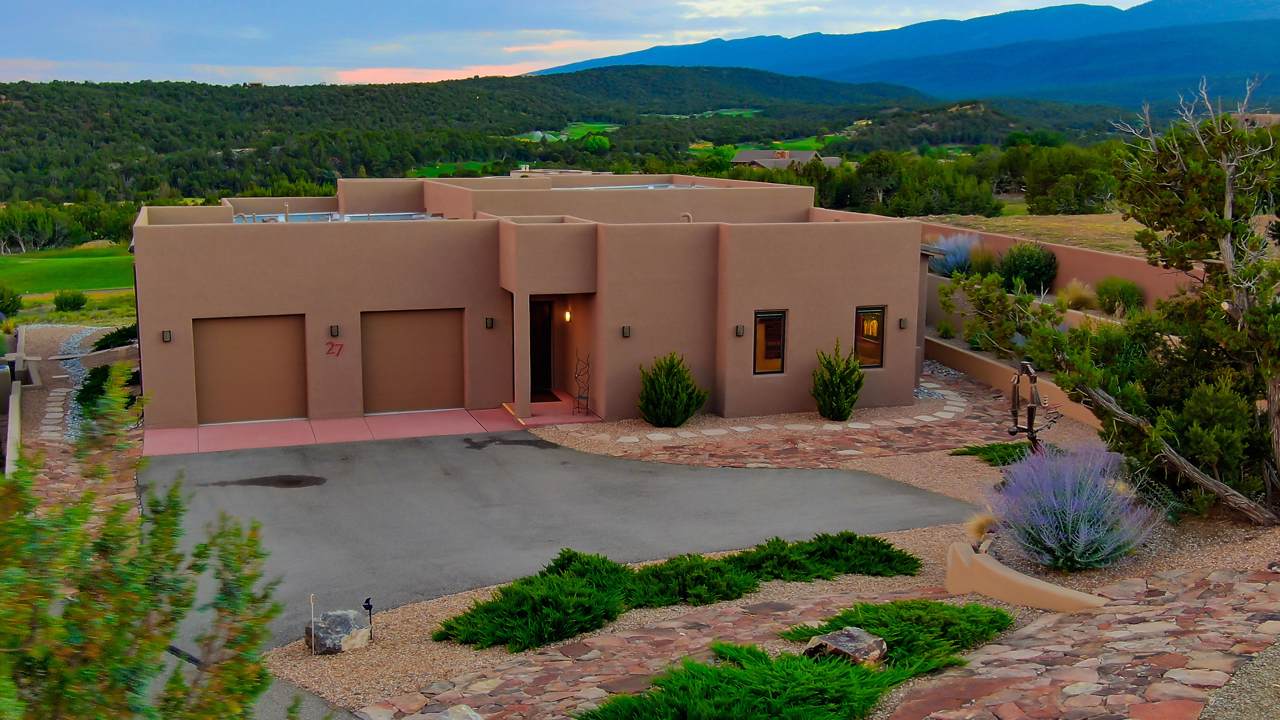 27 Hogan Court - Photo 1