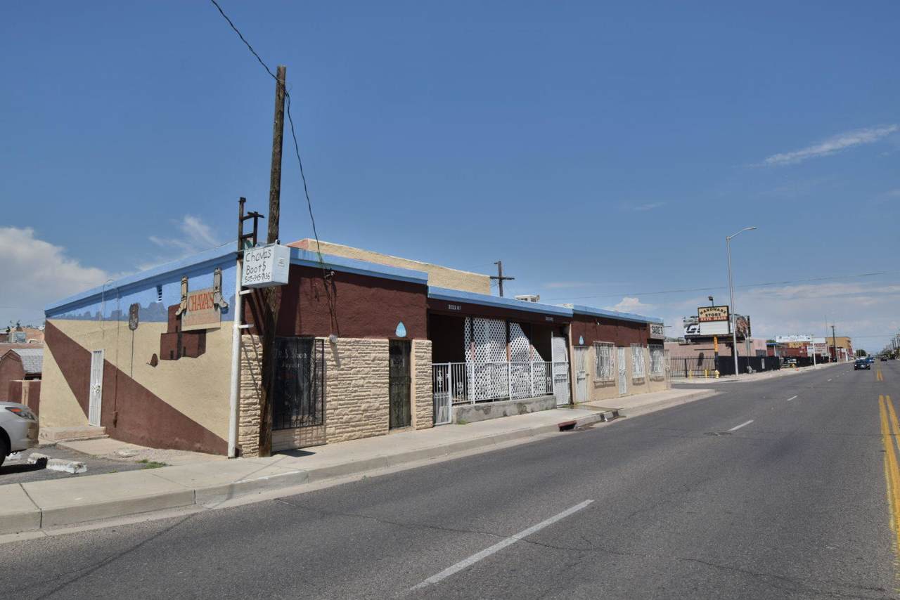3917 Fourth Street - Photo 1