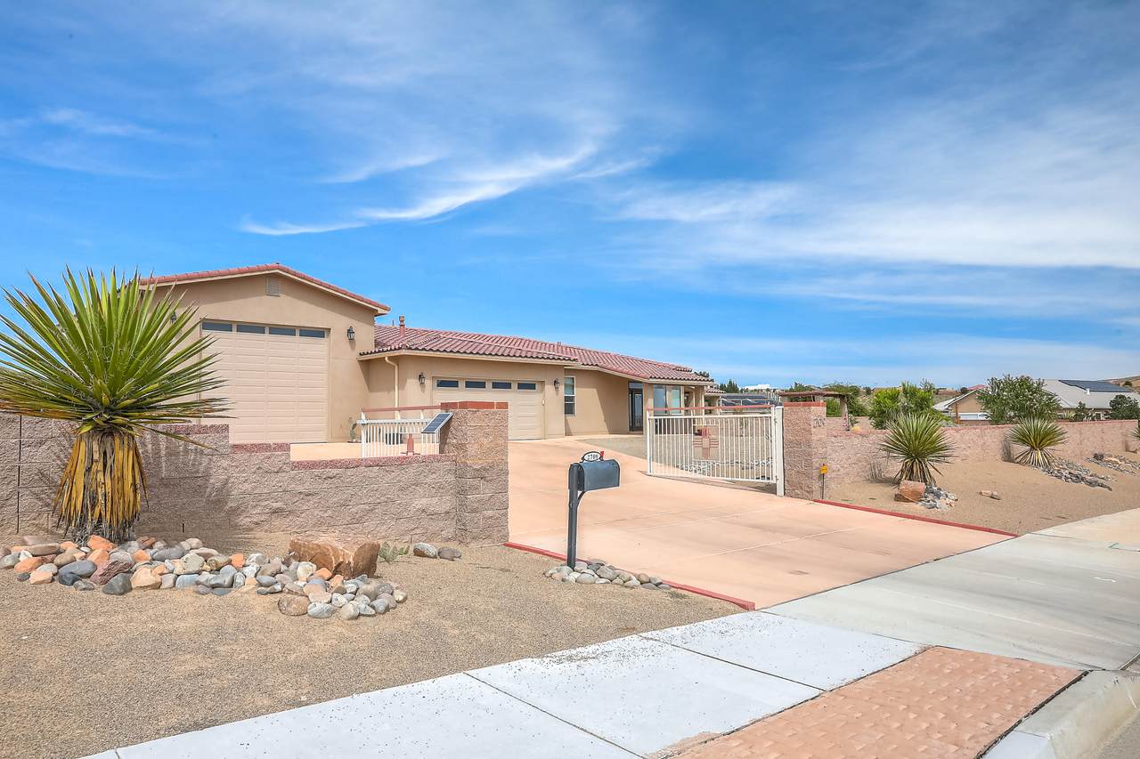 2709 Abrazo Road - Photo 1