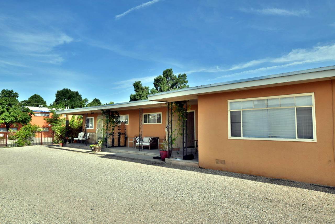 1112 Palomas & 1116 Drive - Photo 1