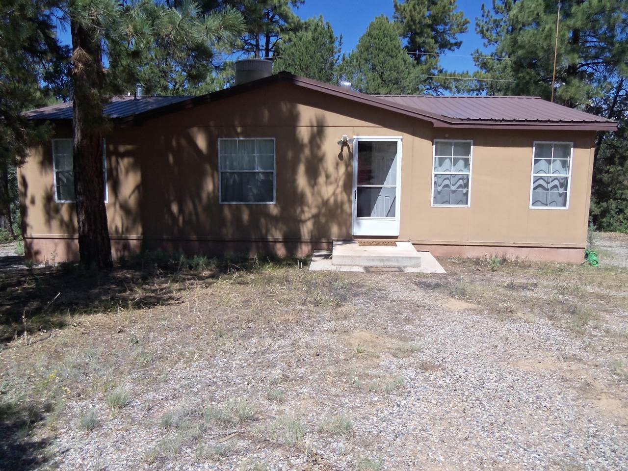 95 Hilltop Circle - Photo 1