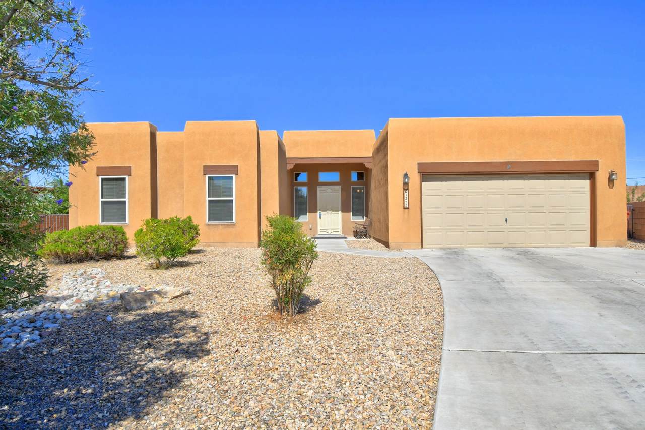 1255 Goodwin Drive - Photo 1