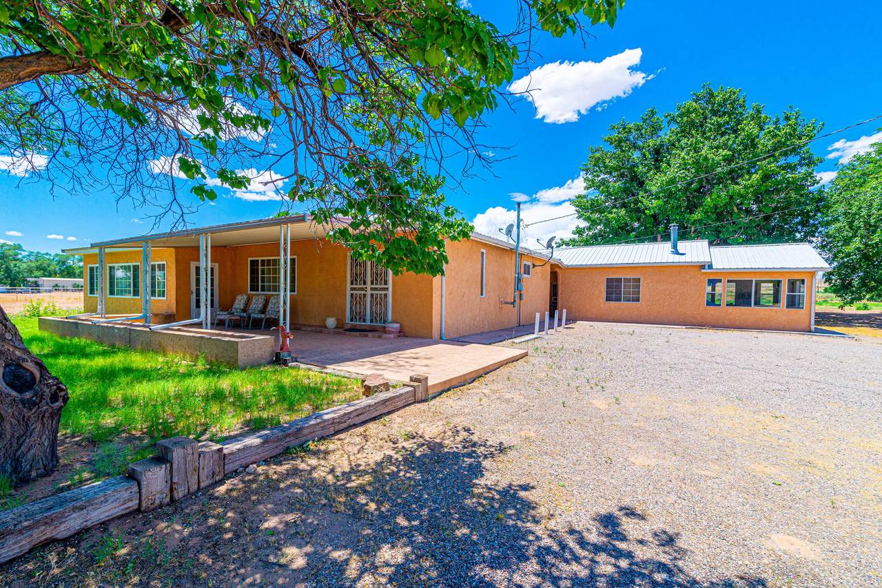 110 Apricot Lane - Photo 1