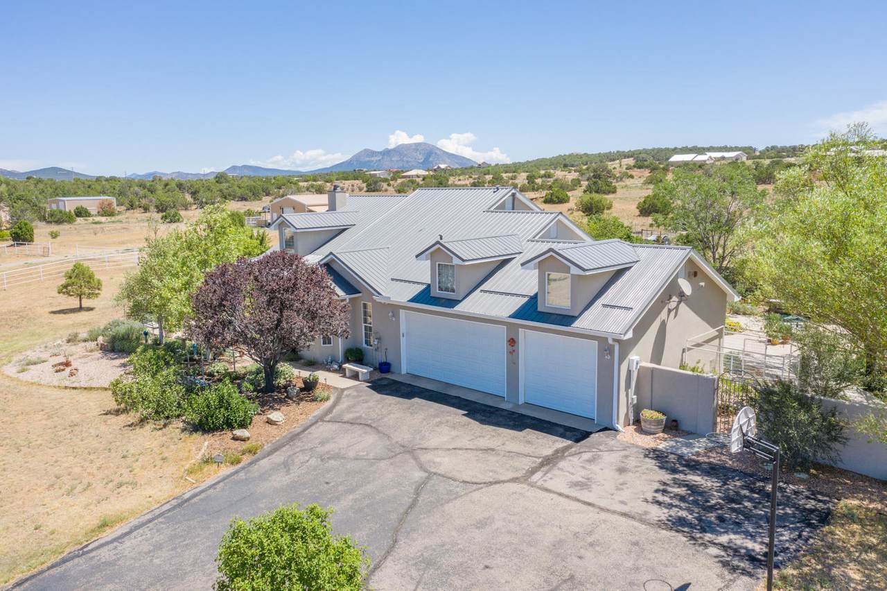 124 Elite Drive - Photo 1