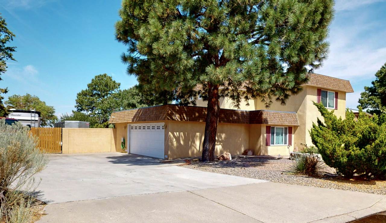 1062 Matador Avenue - Photo 1