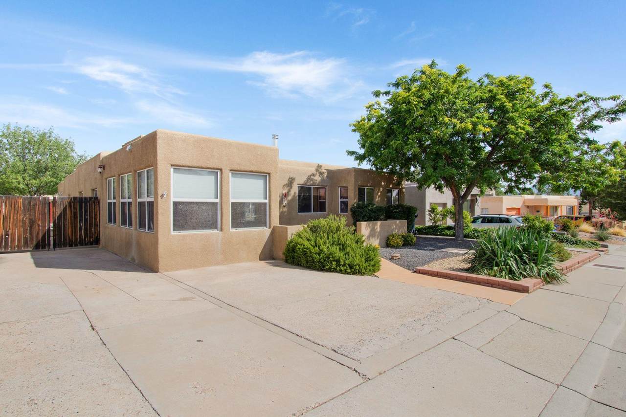1017 Jefferson Street - Photo 1