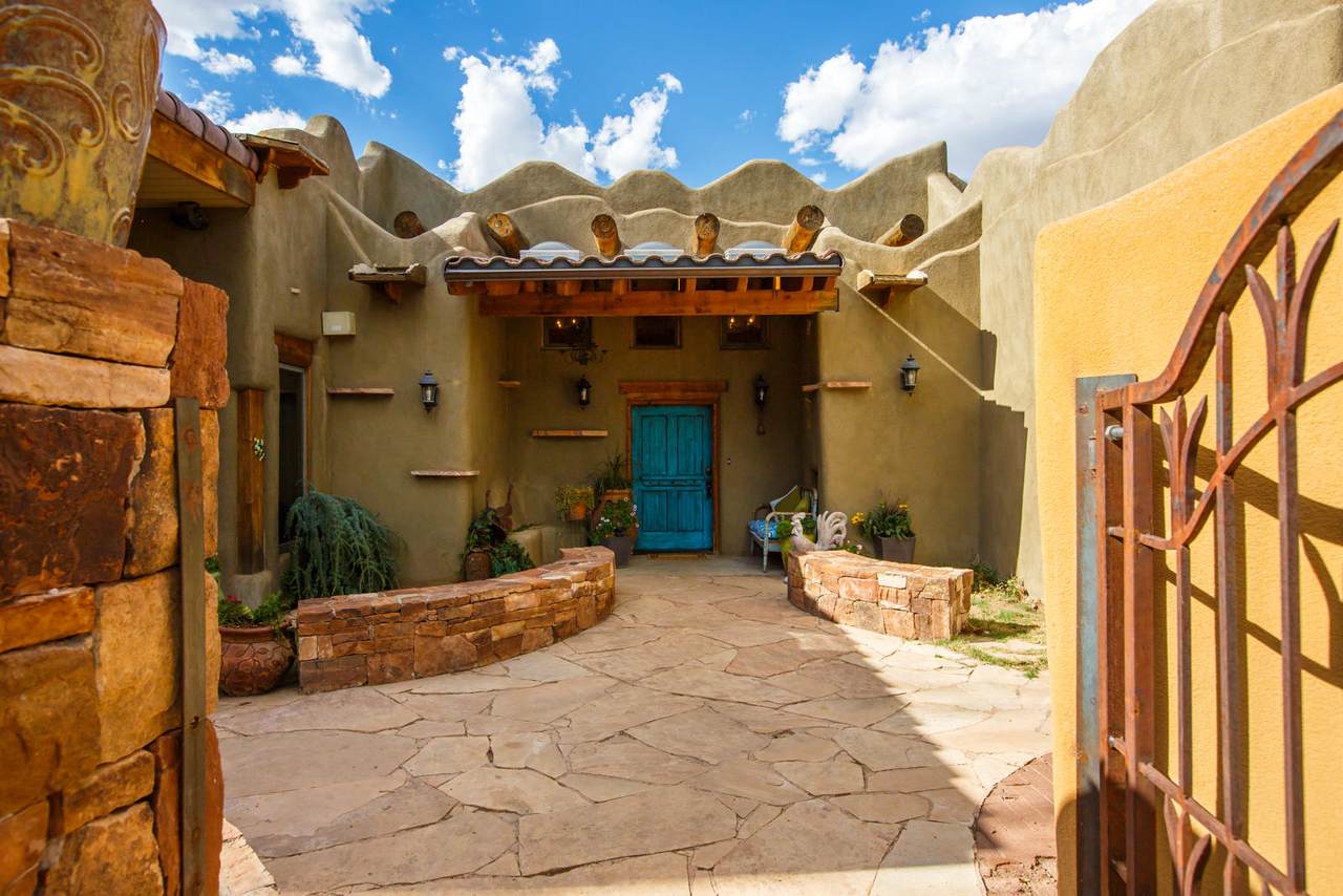 8671 Rio Grande Boulevard - Photo 1
