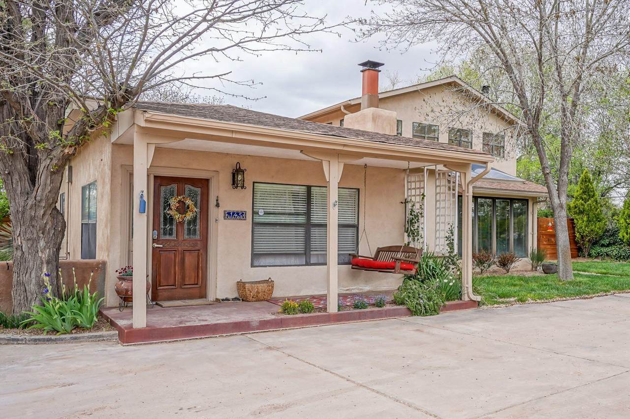 145 Leal Lane - Photo 1