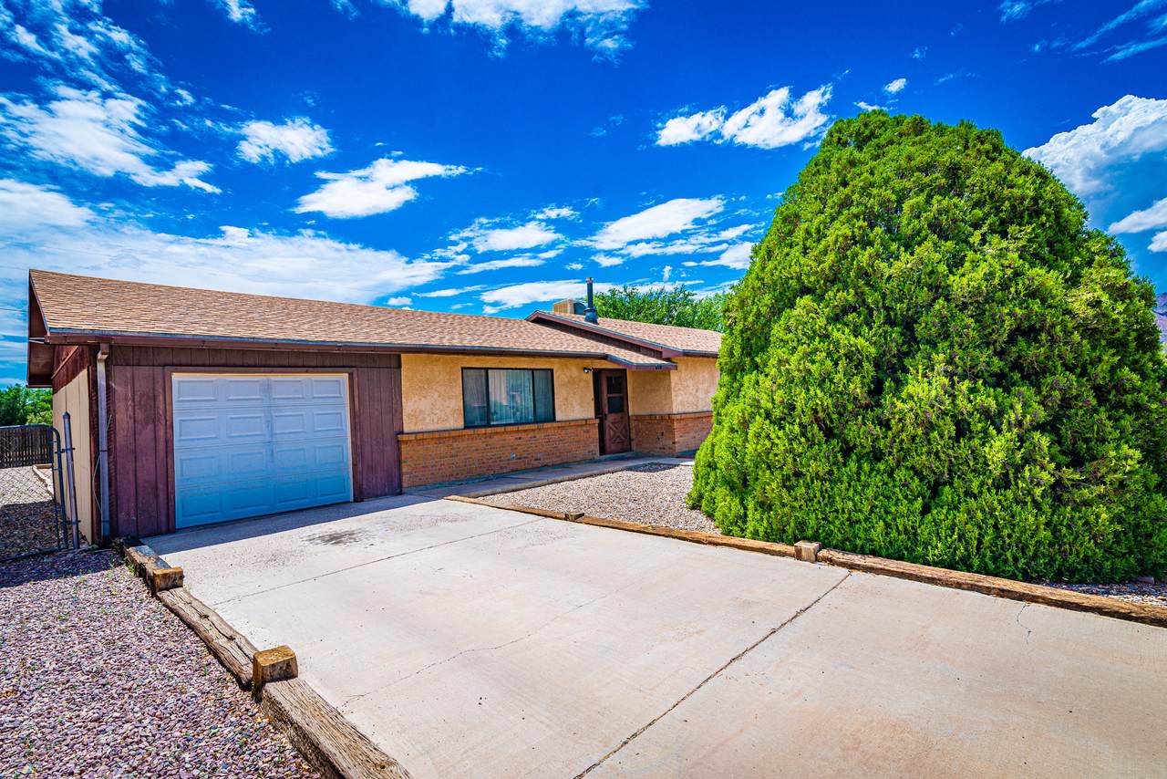 710 Loma Encantada Street - Photo 1