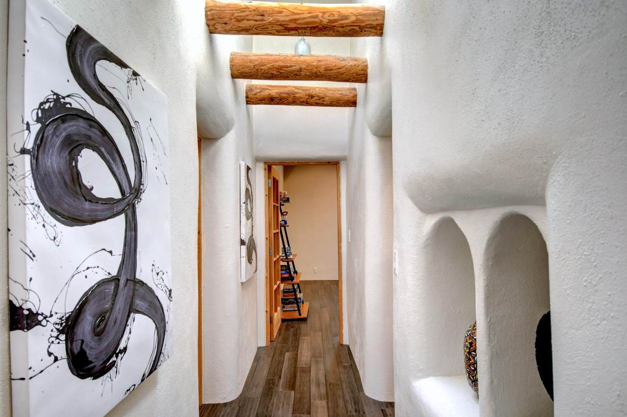 2 Calle De Los Howards - Photo 1