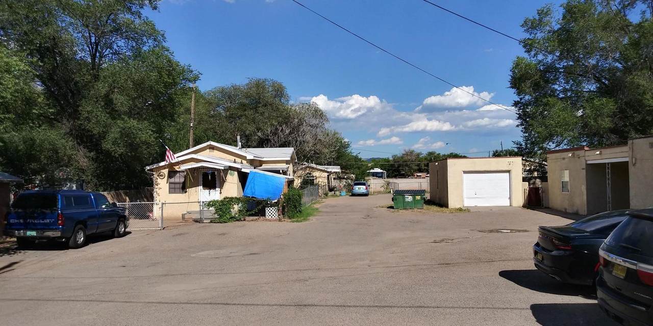 330 La Vega Drive - Photo 1