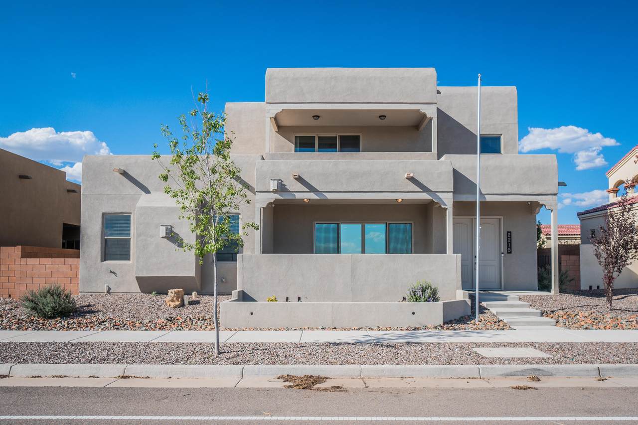 2215 Stieglitz Avenue - Photo 1