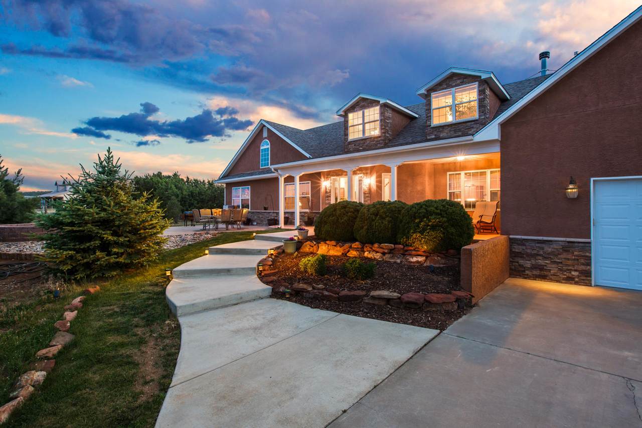 19 Weathersby Drive - Photo 1