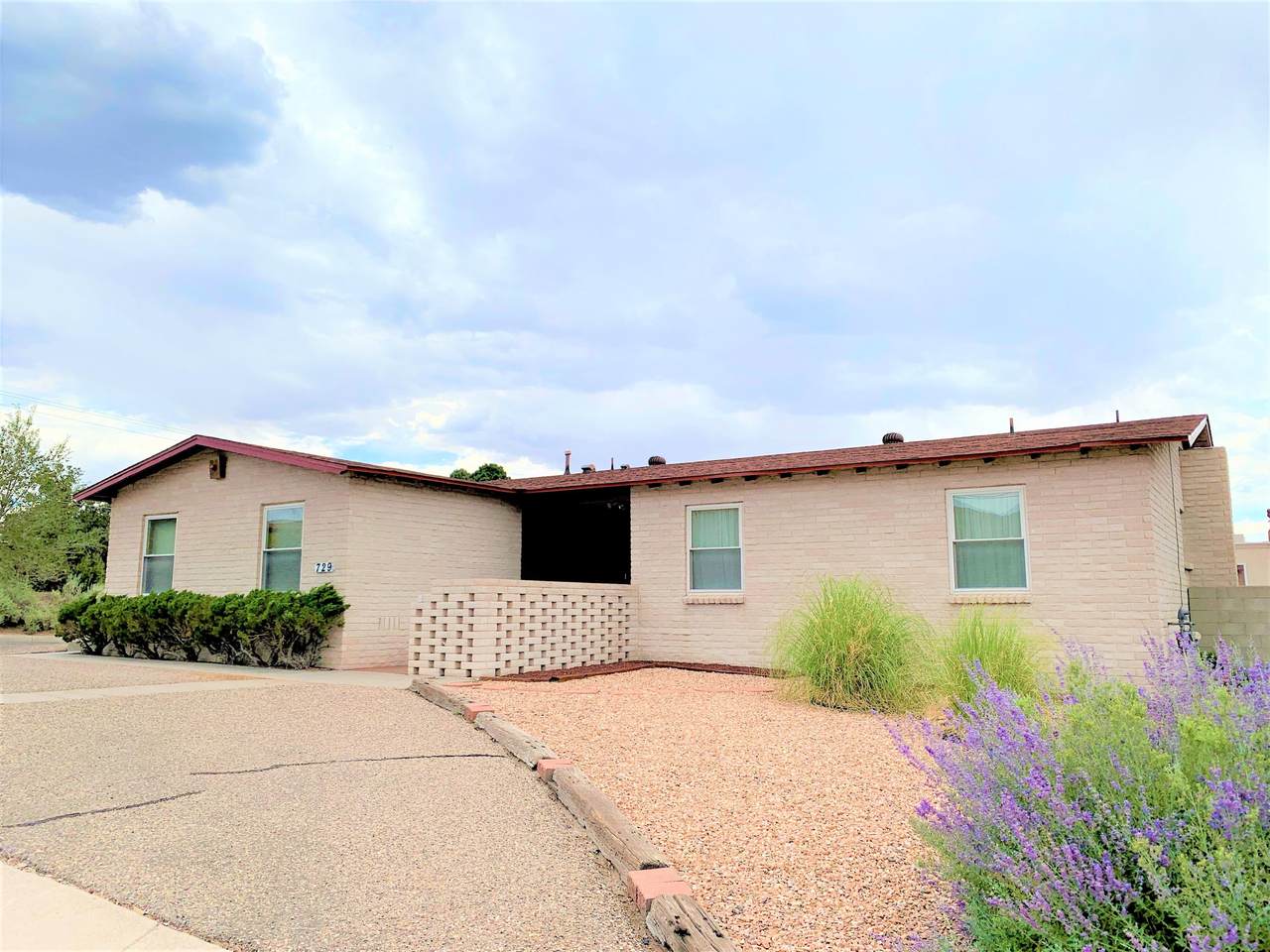 729 Four Hills Road - Photo 1