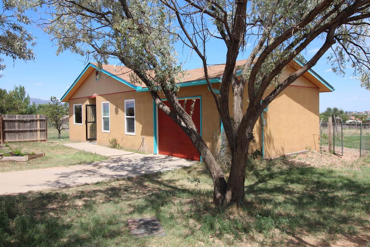 46 Roberts Drive - Photo 1