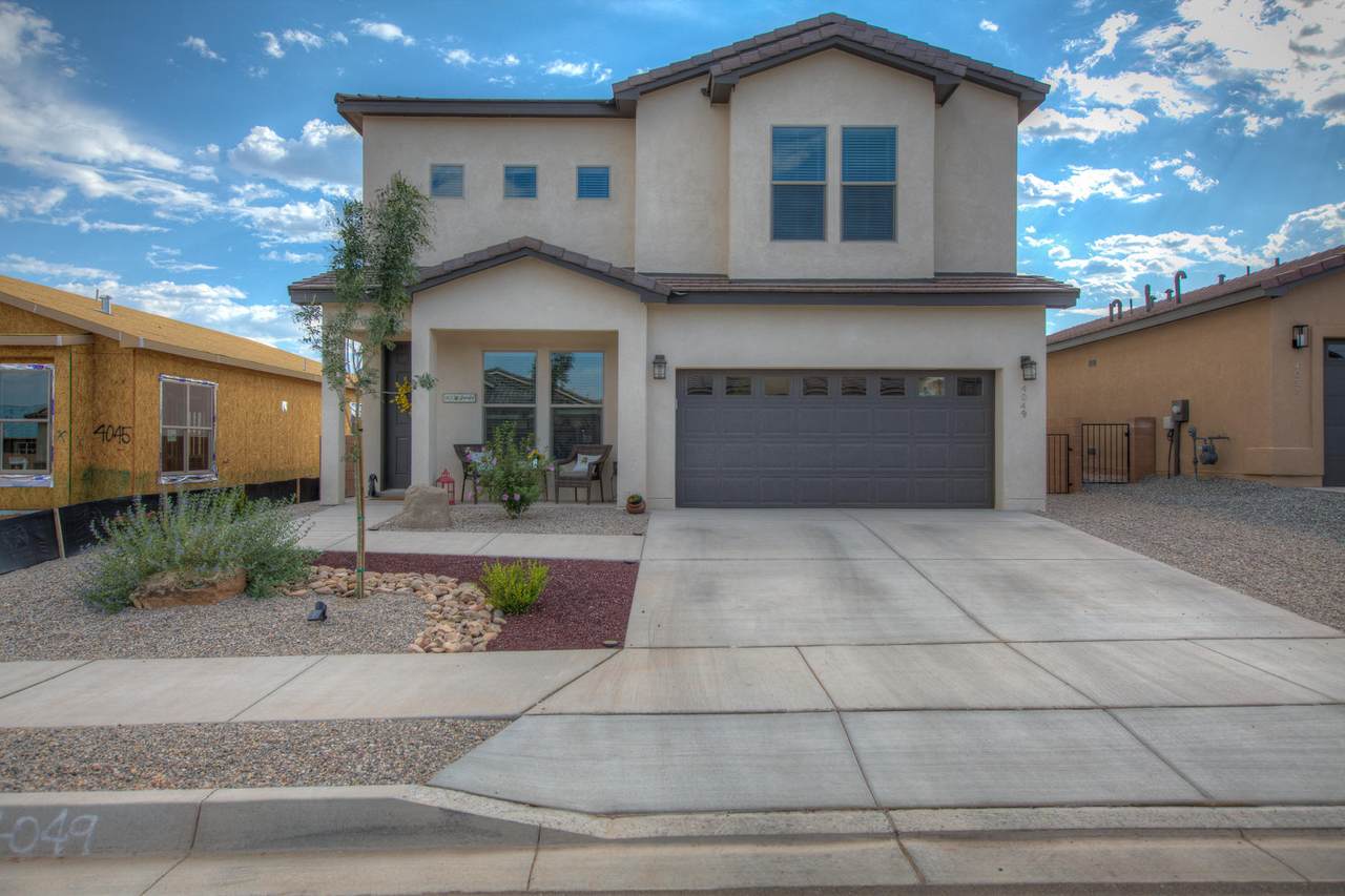 4049 Mountain Trail Loop - Photo 1