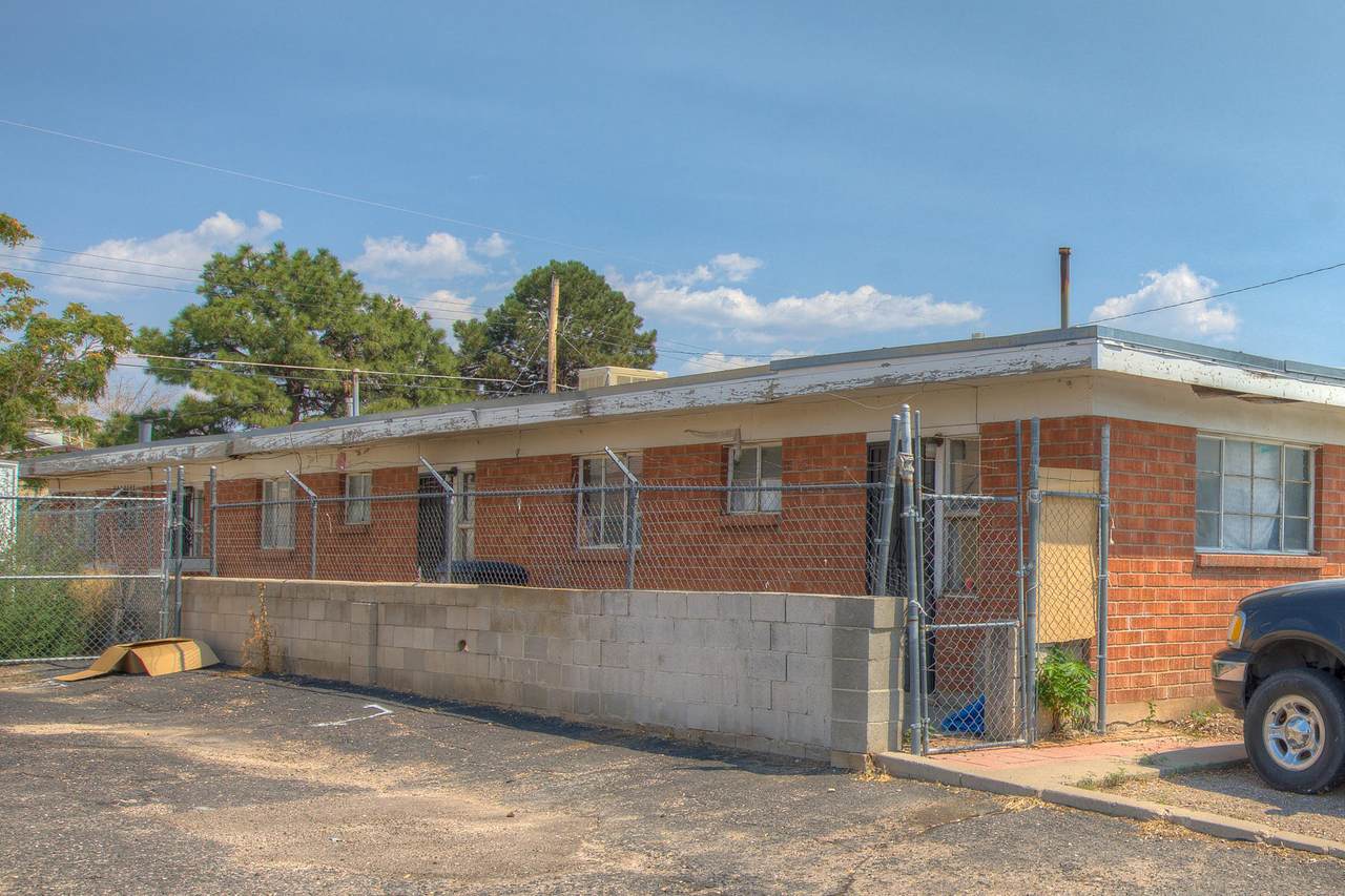 512 Cardenas Drive - Photo 1